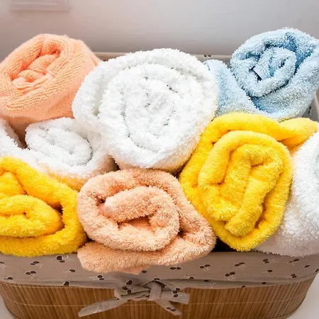 Charming View Old Town Ap, With Free Parking *