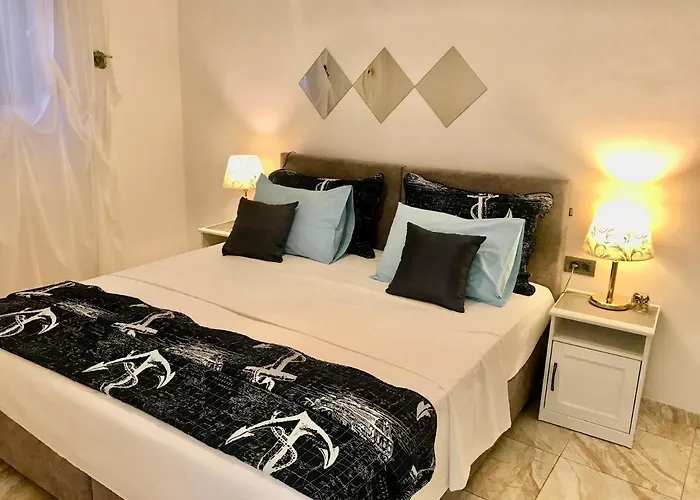 Charming View Old Town Ap, With Free Parking 公寓 *